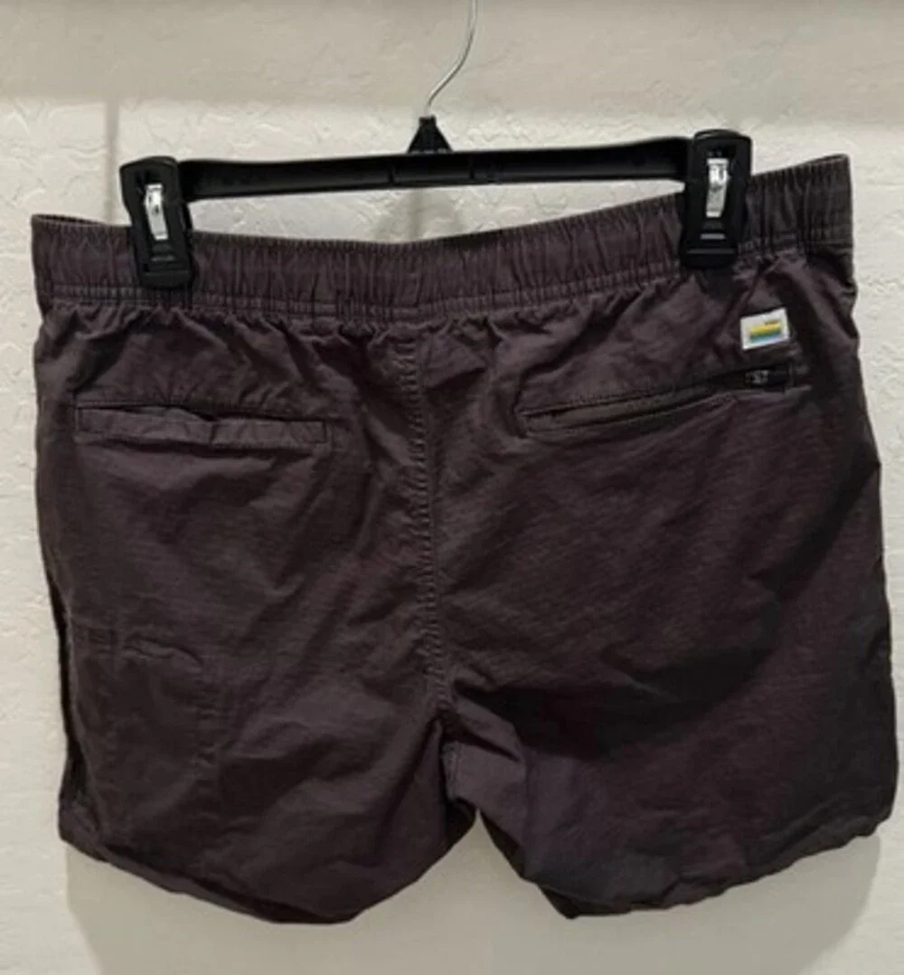 Vuori Men's Gray Ripstop Chino Shorts Elastic Waist Drawstring size Large